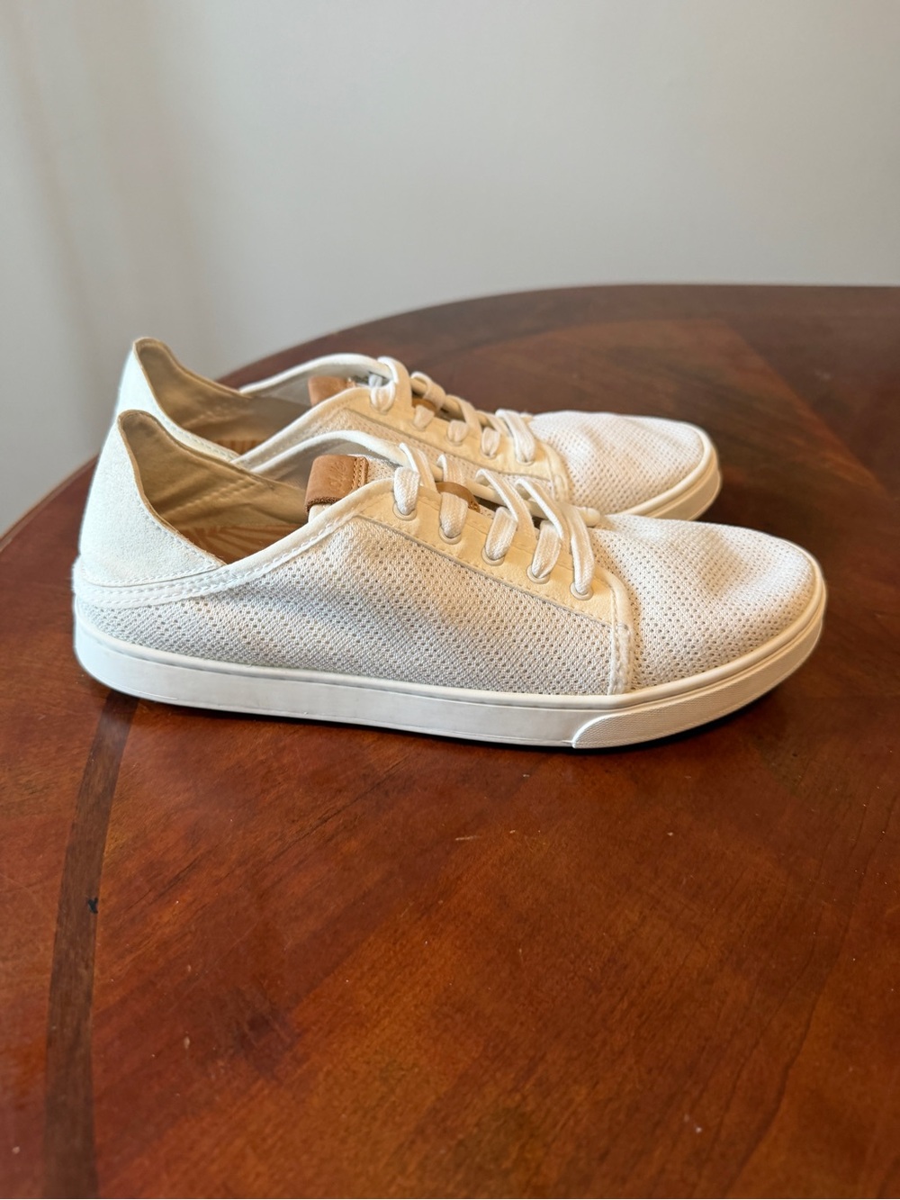 Olukai Pehuea Li White Mesh Sneakers Women’s Size 9 Convertible Drop in Heel